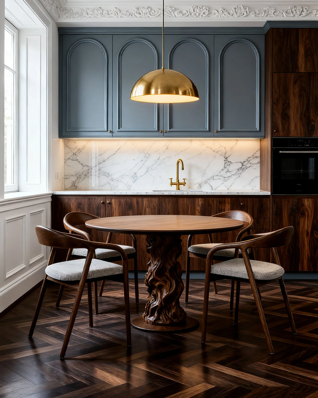 walnut / clay