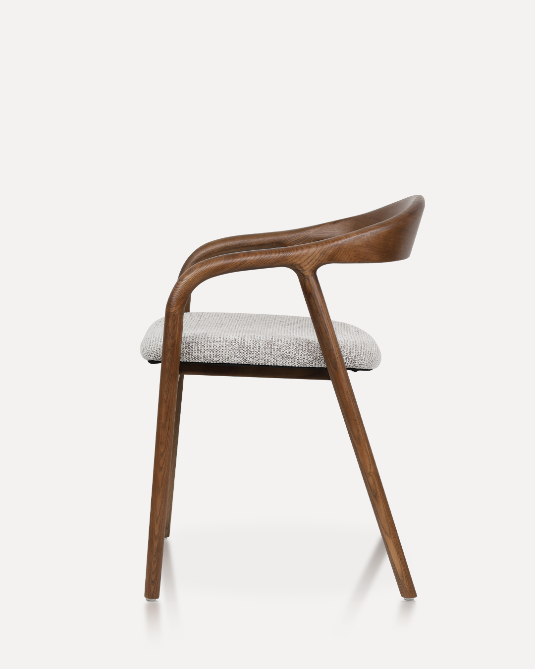 walnut / clay