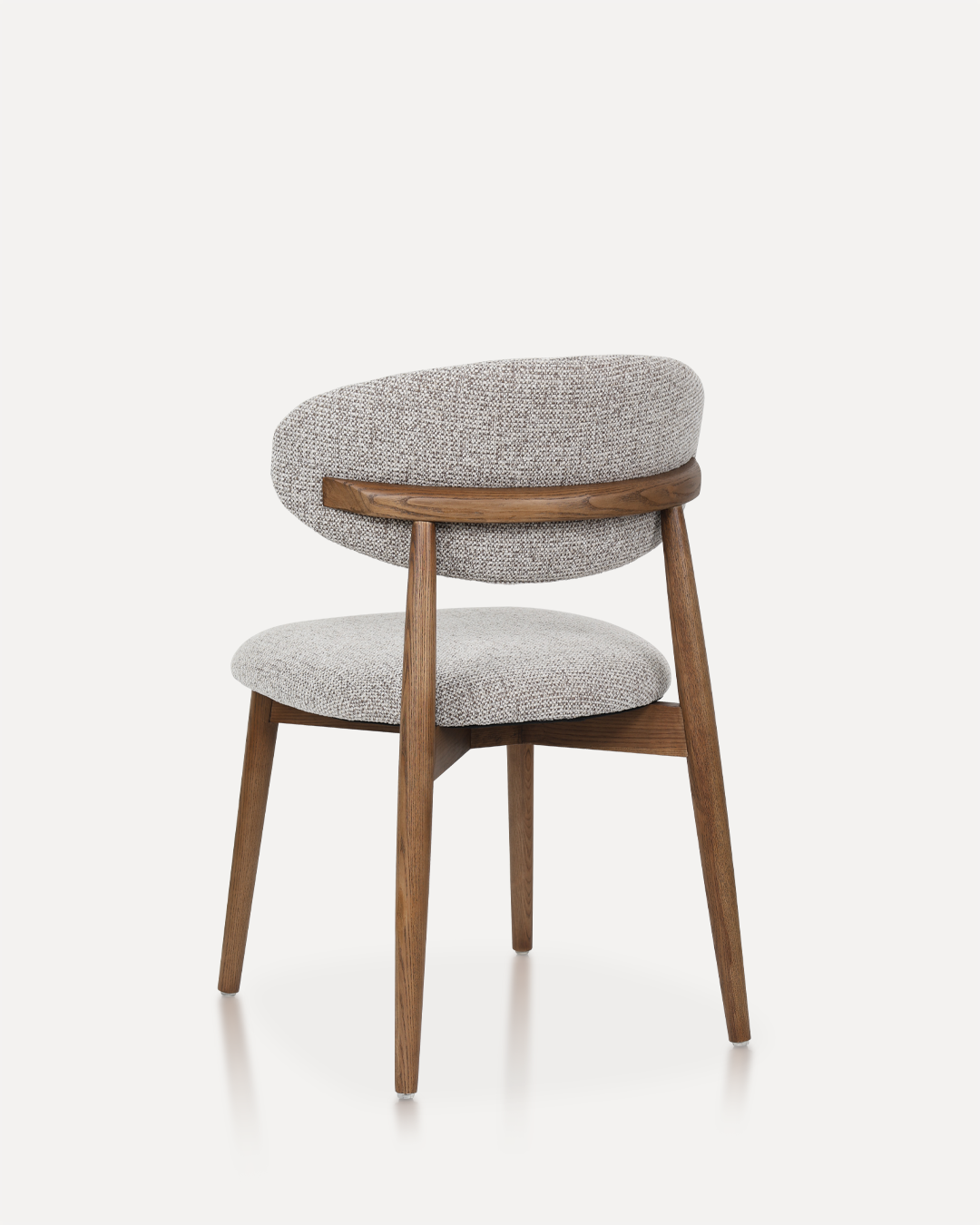 walnut / clay