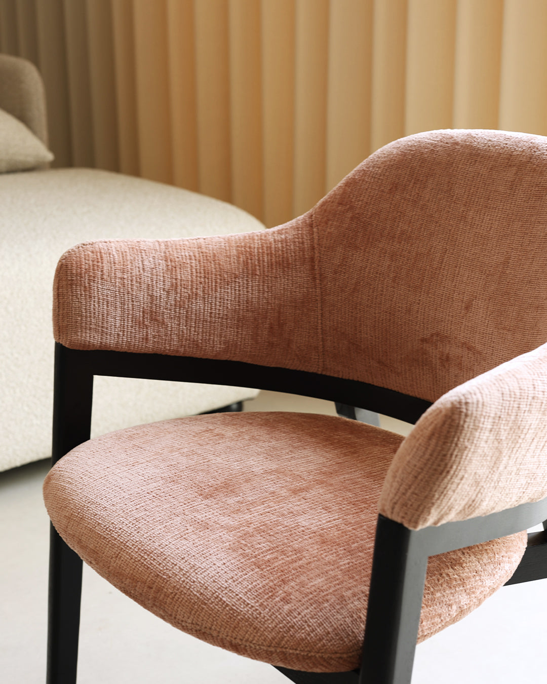 Wooden Chair Roswell - Black / Pink