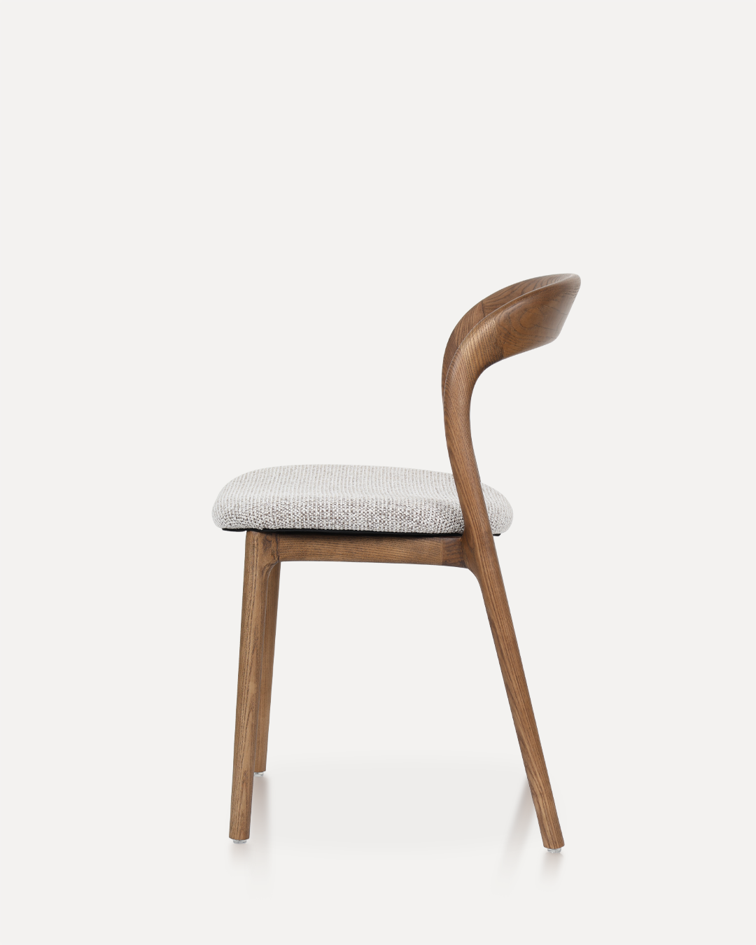 walnut / clay