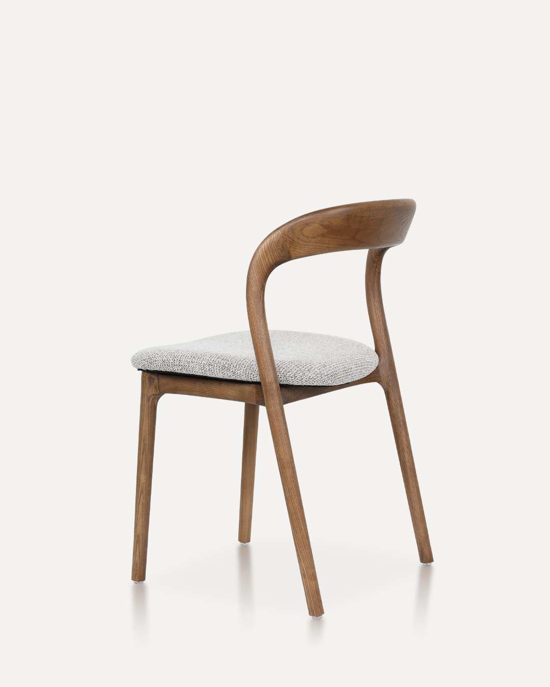 walnut / clay