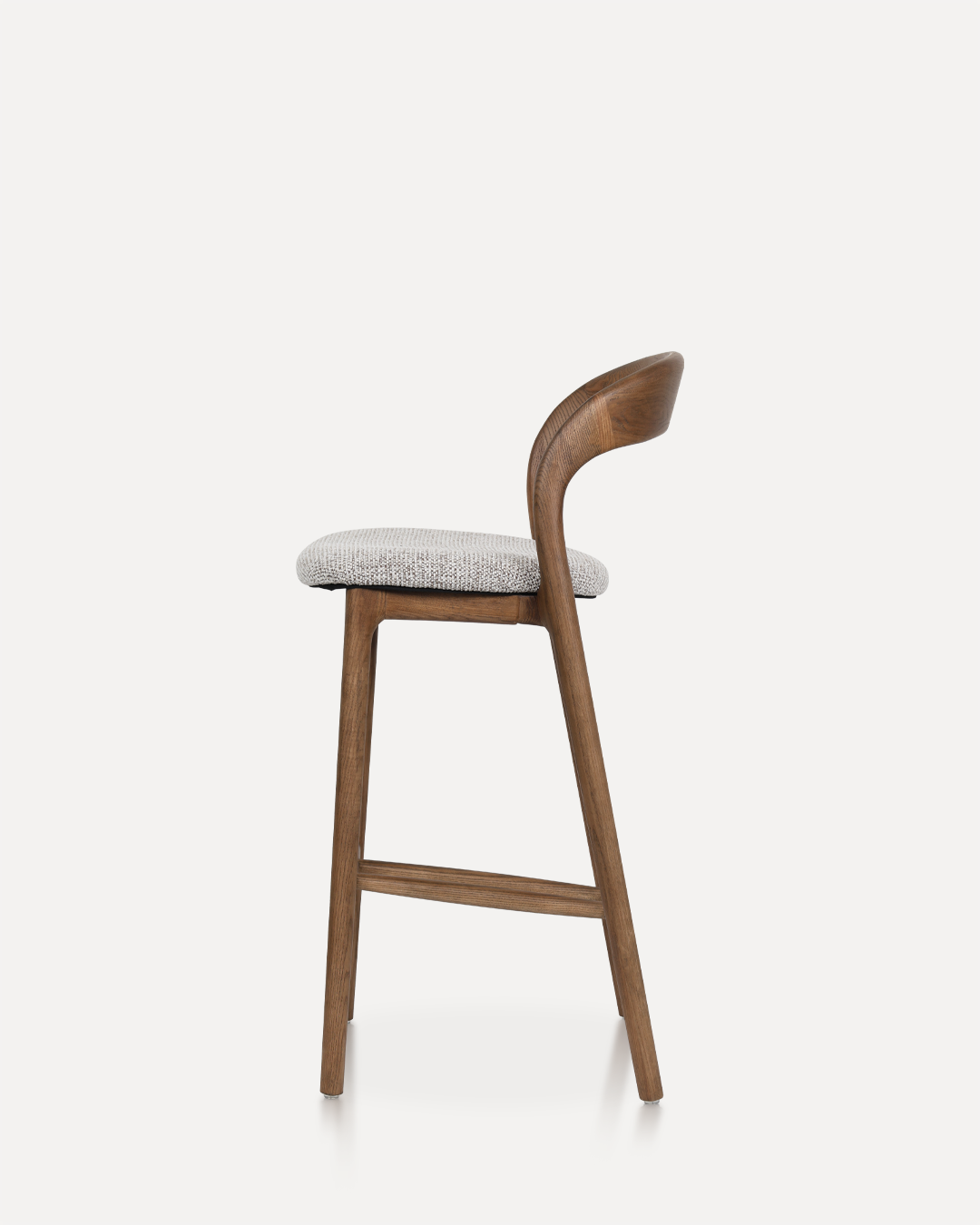 walnut / clay