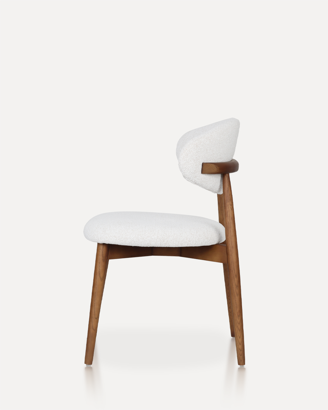walnut / white