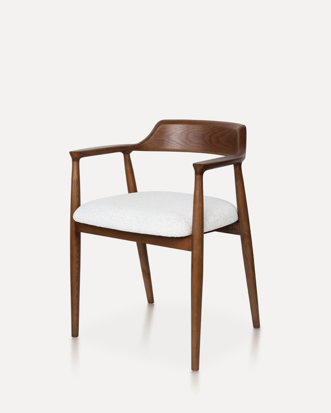 walnut / white